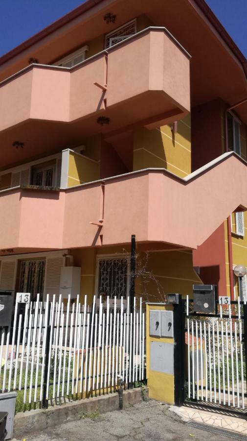 Un'Oasi Di Pace In Centro San Severo Exterior foto